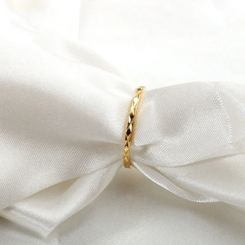 Anillo Apilable Ultra Fino - Acero 316L Ruleless