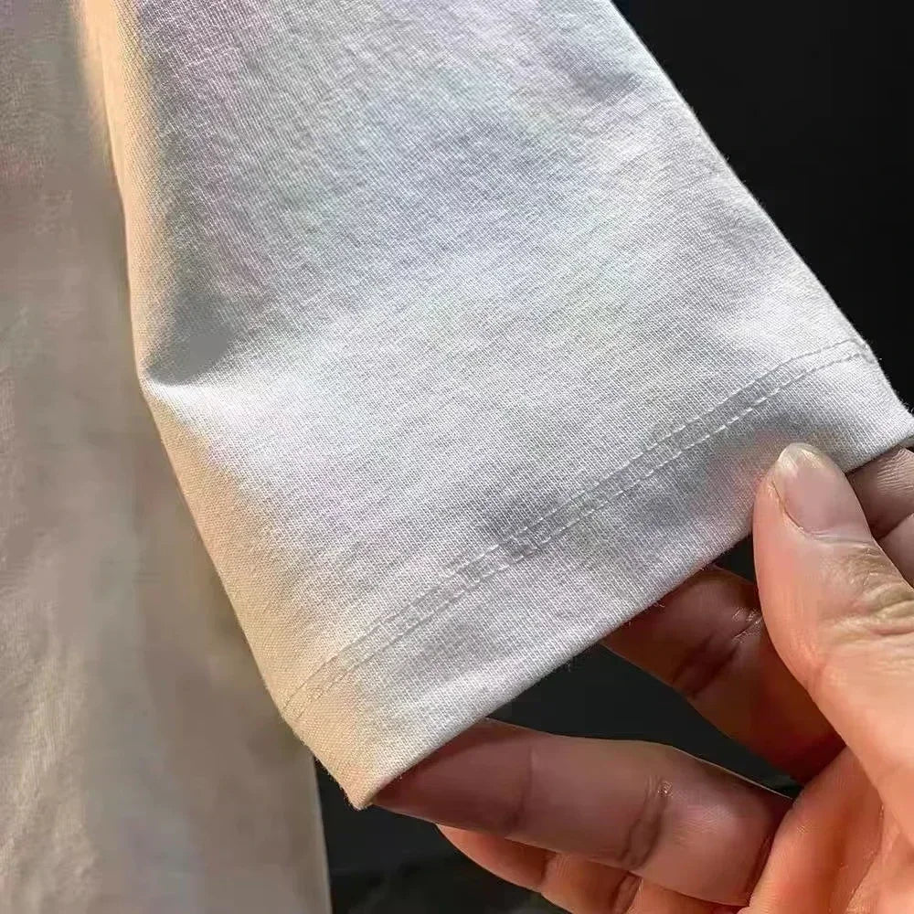 Camiseta Figura Minimalista | Arte Lineal Urbano | Streetwear Sin Reglas